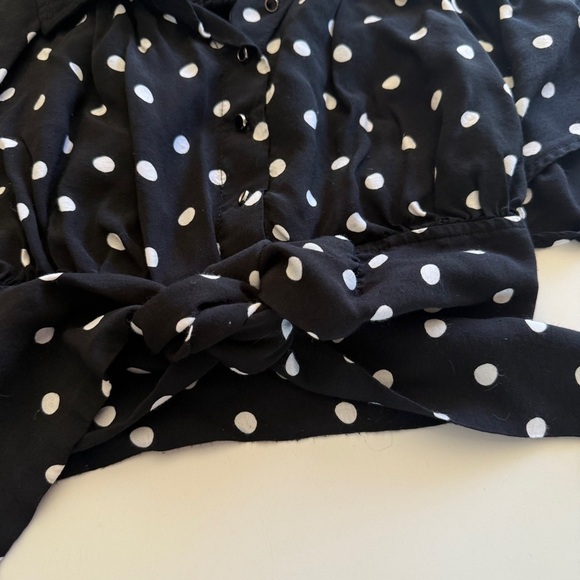 Anthropologie-Maeve-Canna-Polka Dot-Crop Top-Black & White-Flowy Sleeves-Size 2 - Picture 11 of 15